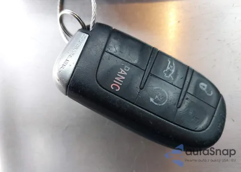 2012 Chrysler 300 Limited из США, поврежденный, VIN 2C3CCAHG6CH185039